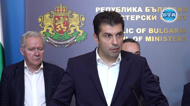 Азерският газ ще потече в пълните си количества от 1 юли, заяви Кирил Петков