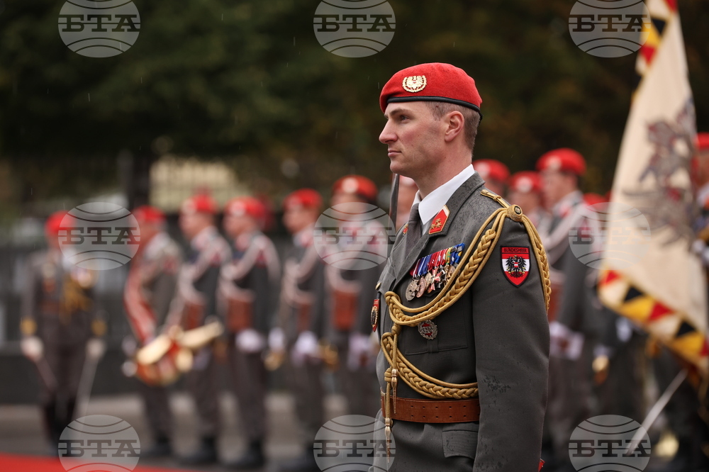 Австрия - премиер - посрещане