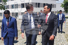 Даниел Лорер  - Марк Рюте - среща