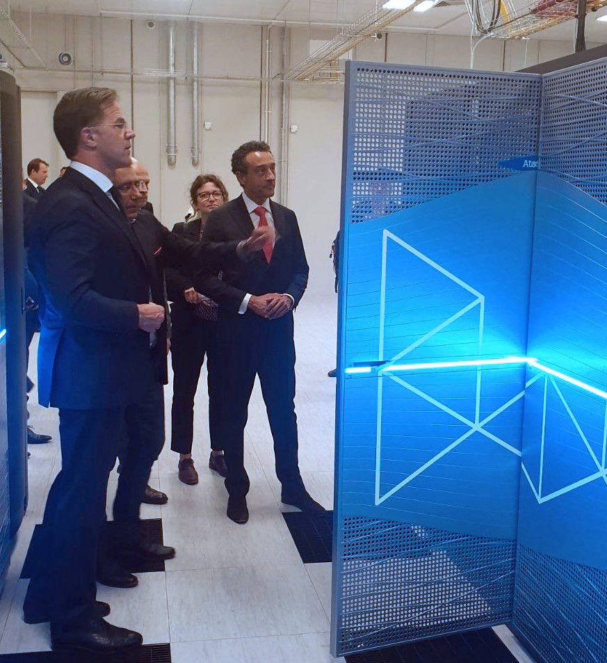 Даниел Лорер  - Марк Рюте - среща