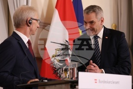 Австрия - Карл Нехамер - Николай Денков - изявления