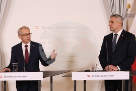 Австрия - Карл Нехамер - Николай Денков - изявления