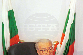 Проф. Живко Сталев