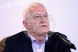 БТА - зала "МаксиМ" - „Здравеопазване и право” - кръгла маса - Първи панел