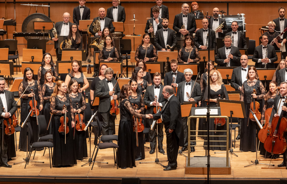 Софийска филхармония: Един (не)обикновен концерт на Националния оркестър в Солун