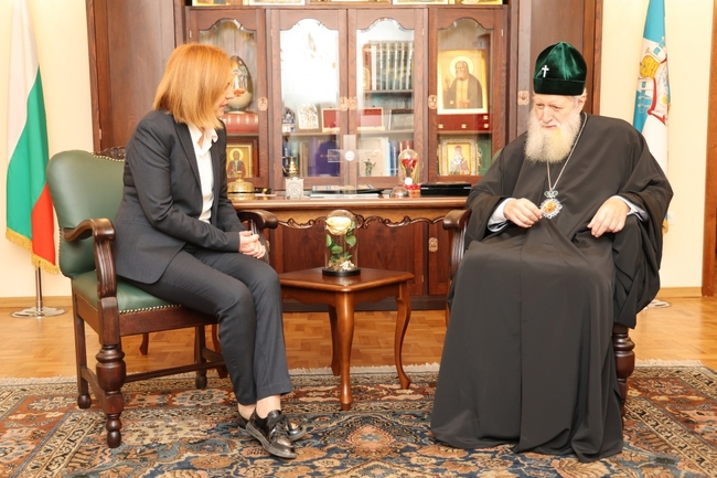 Негово Светейшество Българският патриарх Неофит прие днес кмета на София Йорданка Фандъкова