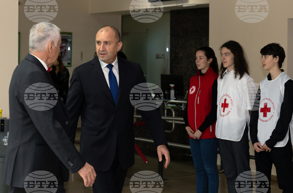 Президентът Румен Радев: Българският червен кръст е еталон за съпричастност, солидарност и единение