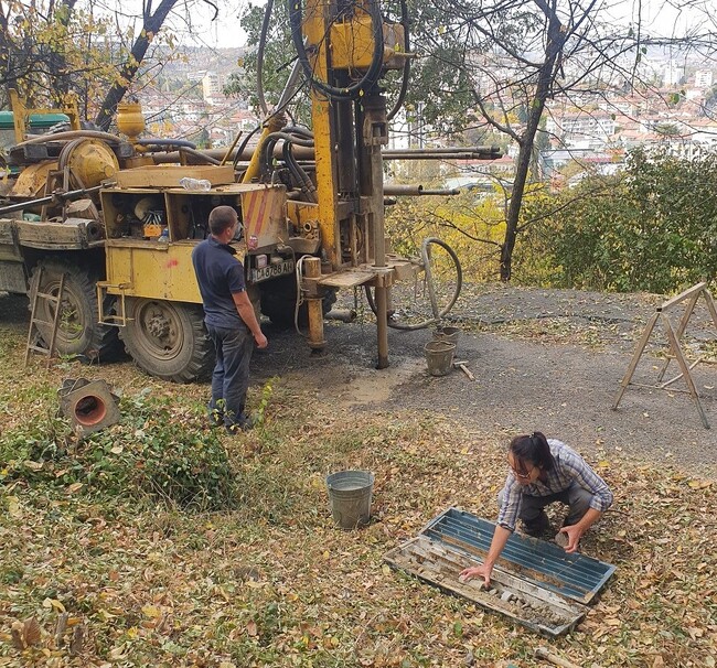 Община Ловеч за безопасността на населението от срутващи се скални маси