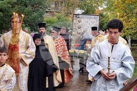 Кюстендил - храм "Св. вмчк Димитър Солунски" - мощи на Свети патриарх Евтимий Търновски