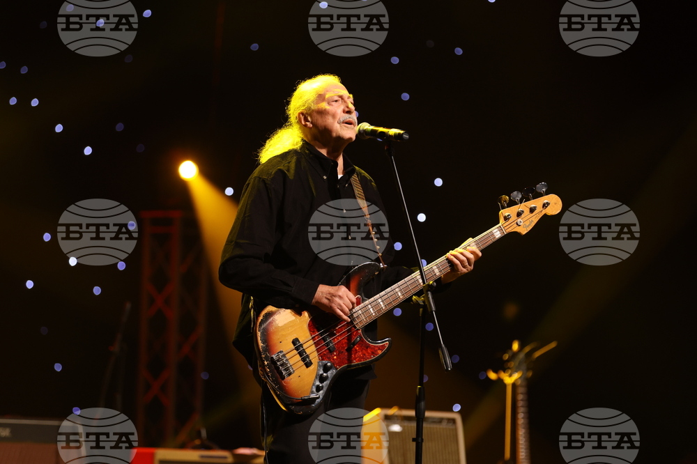 НДК - концерт „Рок поезия“