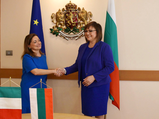 Вицепремиерът Нинова и Н.Пр. Джузепина Дзара обсъдиха задълбочаване на връзките между България и Италия