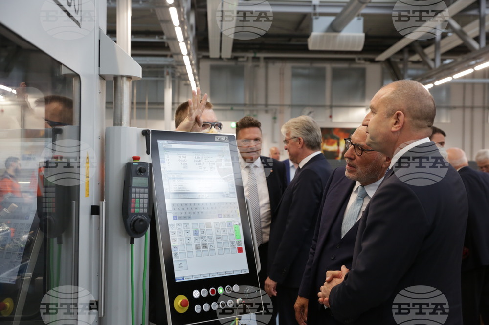 Германия - Румен Радев - Aurubis AG - посещение