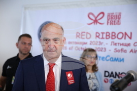 Летище София - Агенция „Митници" - DEA - Агенция за борба с наркотиците на САЩ - инициатива