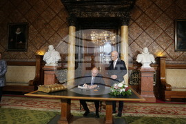 Германия - Румен Радев - Петер Ченчер - среща