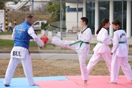 Летище София - Агенция „Митници" - DEA - Агенция за борба с наркотиците на САЩ - демонстрации