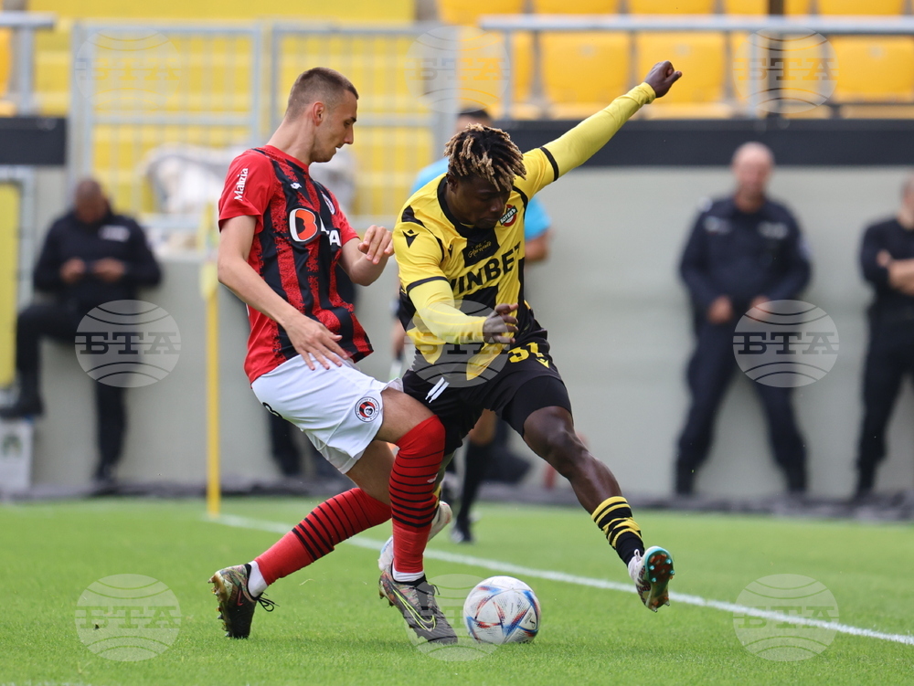 Пловдив - Футбол - Ботев (Пловдив) - Локомотив (София)