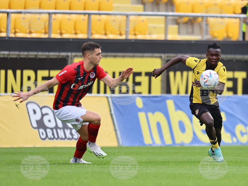 Пловдив - Футбол - Ботев (Пловдив) - Локомотив (София)