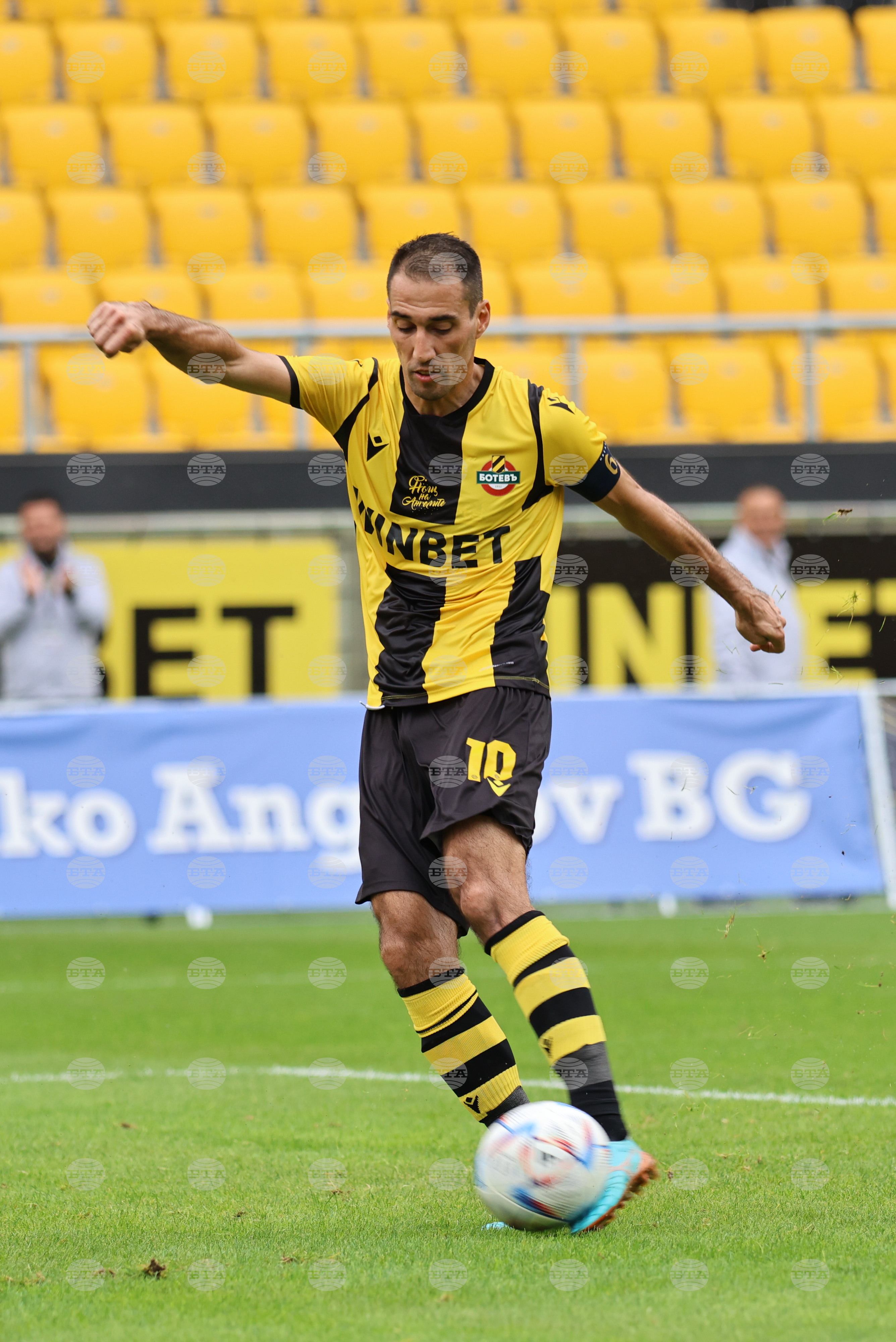 Пловдив - Футбол - Ботев (Пловдив) - Локомотив (София)