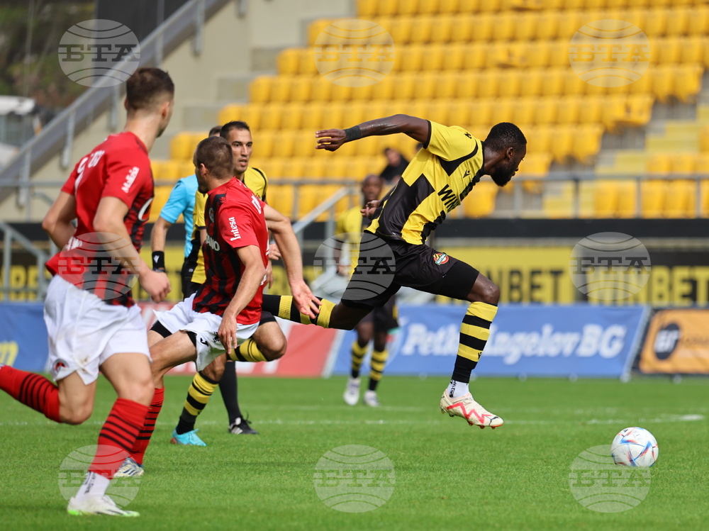 Пловдив - Футбол - Ботев (Пловдив) - Локомотив (София)