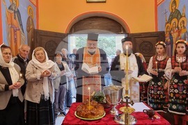 Връх Аида - параклис - освещаване