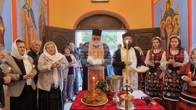 Връх Аида - параклис - освещаване