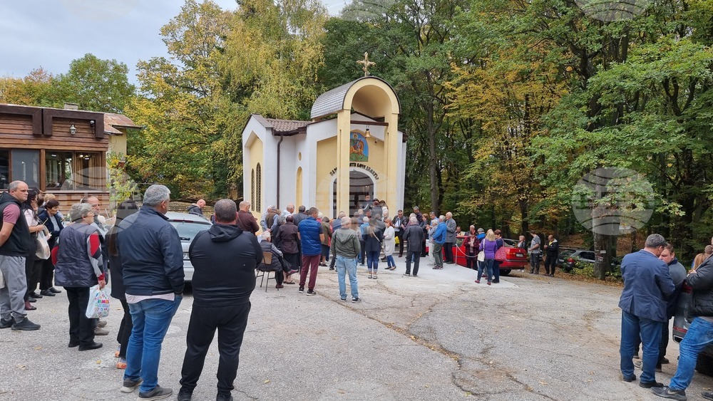 Връх Аида - параклис - освещаване