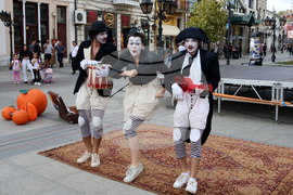 Видин - уличен спектакъл-клоунада - “Портокалите или любовта към…”