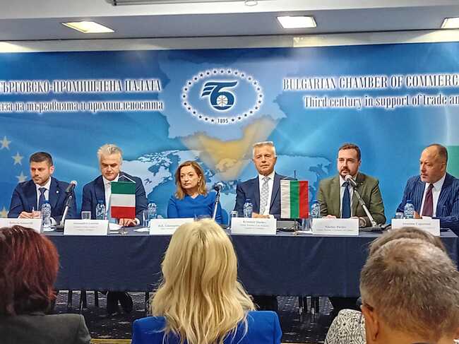 Зам.-министър Павлов: Подкрепата за бизнеса ще продължи с различни мерки