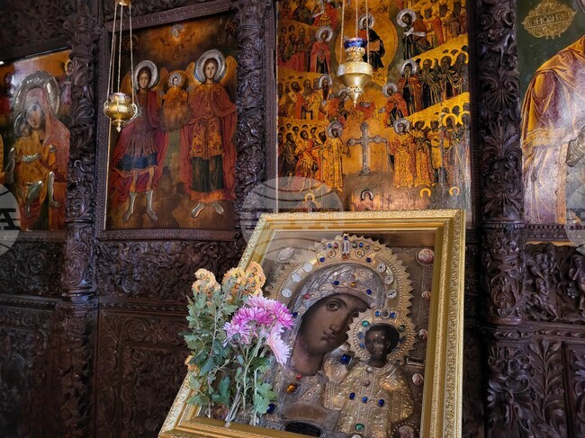 Самоков - Митрополитска църква „Успение Богородично"