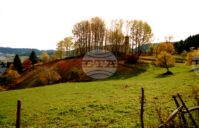 Църквата „Света Троица" в село Гела