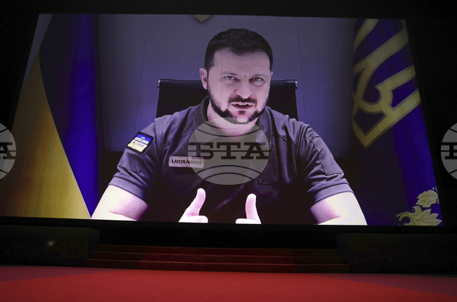 Кинофестивалът в Кан ще изрази подкрепа за Украйна със специална програма при откриването си