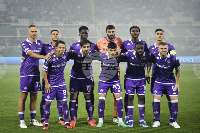 Италианският футболен клуб Фиорентина предприема допълнителни мерки за сигурност, след като играчите получиха заплахи след загубата от Сасуоло