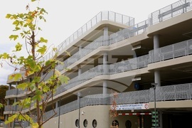 Район „Надежда“ - многоетажен паркинг