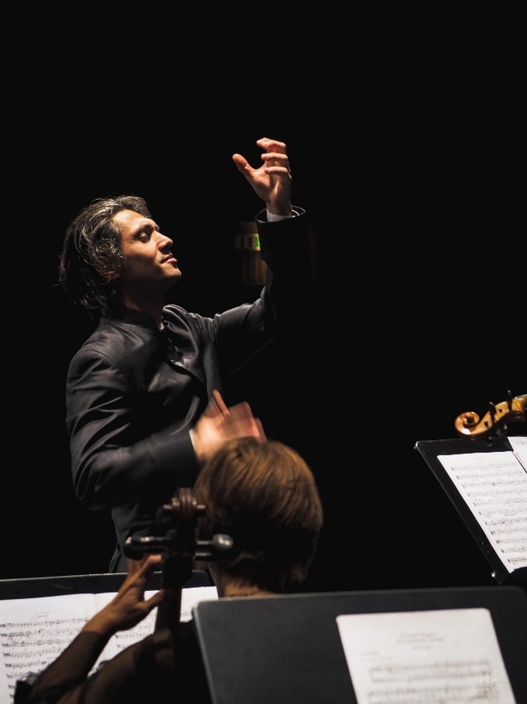 Русенски университет „Ангел Кънчев“: Маестро Камджалов ще изнесе публична лекция в Русенския университет