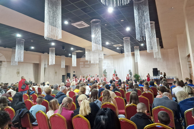 Петрич - награди - постижения и изяви