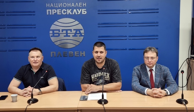Ние сме подготвен екип с ясни приоритети и визия за Плевен, каза кандидатът за кмет Александър Николов