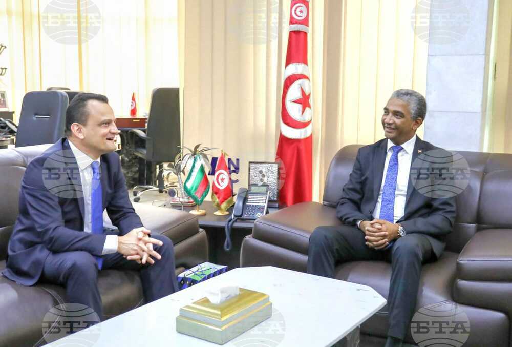 Bulgarian Ambassador in Tunis Meets with Tunisian Minister of Youth and Sports