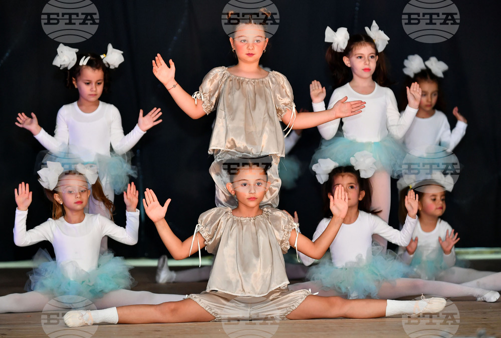 Село Свещари - школа "Фортисимо" - юбилеен спектакъл