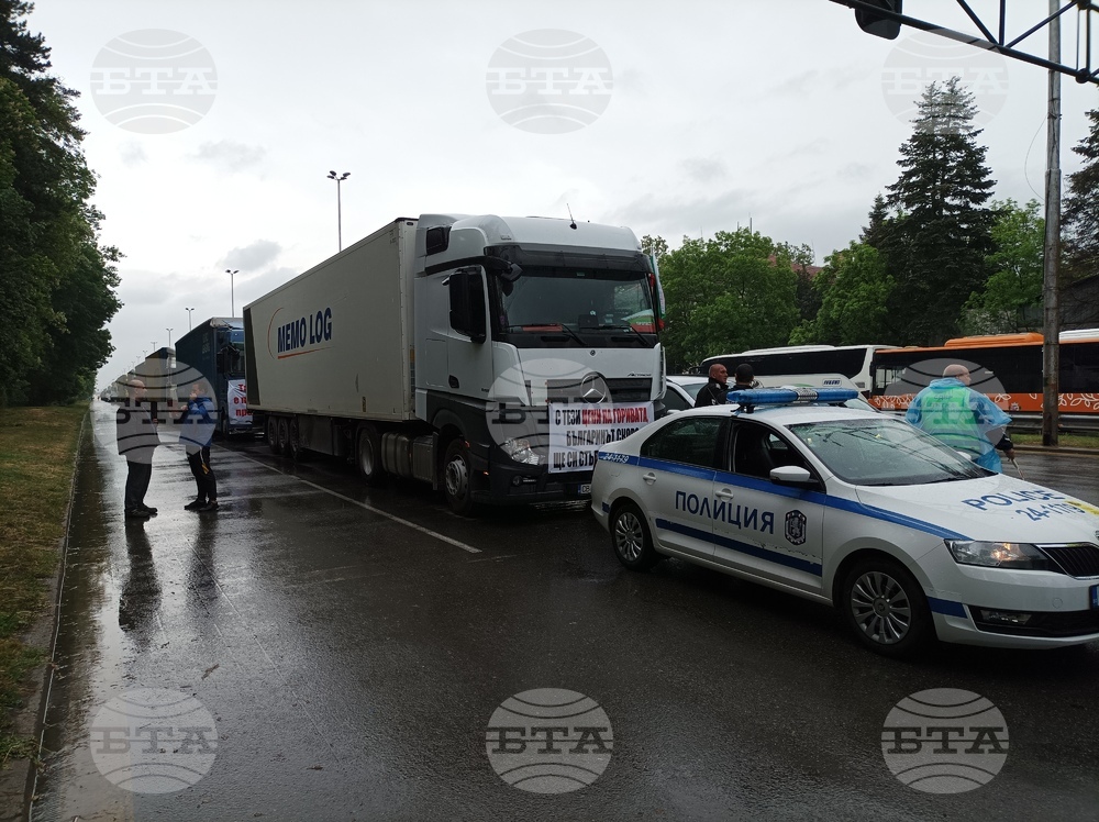 Превозвачите протестират въпреки срещата си с премиера вчера