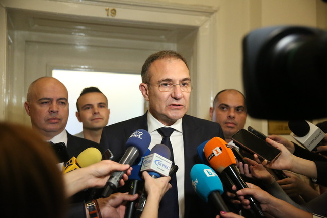 БСП: Бюджетът от 20 млрд. лева за социални мерки стана 22 млрд.