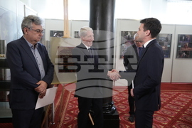 Парламент - изложба - откриване