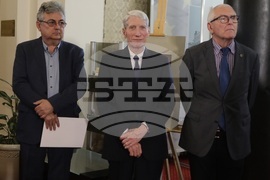 Парламент - изложба - откриване