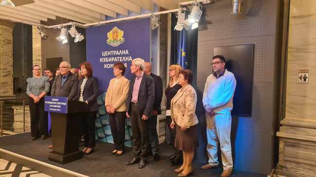 CEC Rejects Accusations of Election Code Violations, Says Enough Paper Ballots Available for Sunday Vote