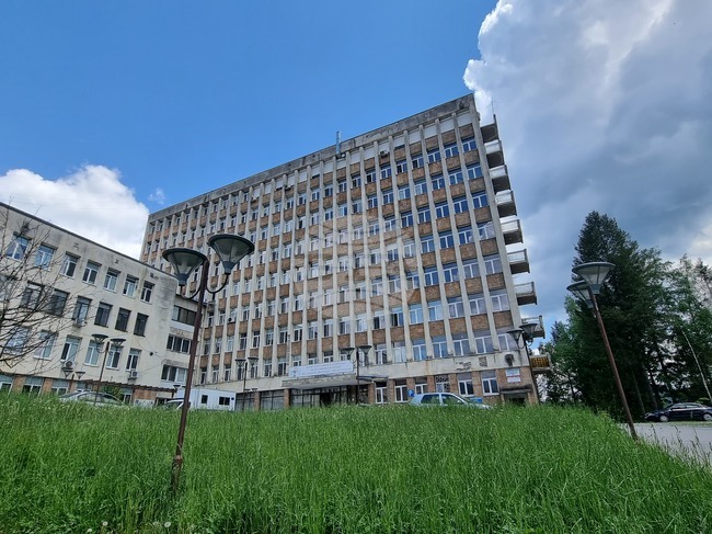 Четирима млади лекари от МБАЛ – Смолян придобиха специалност