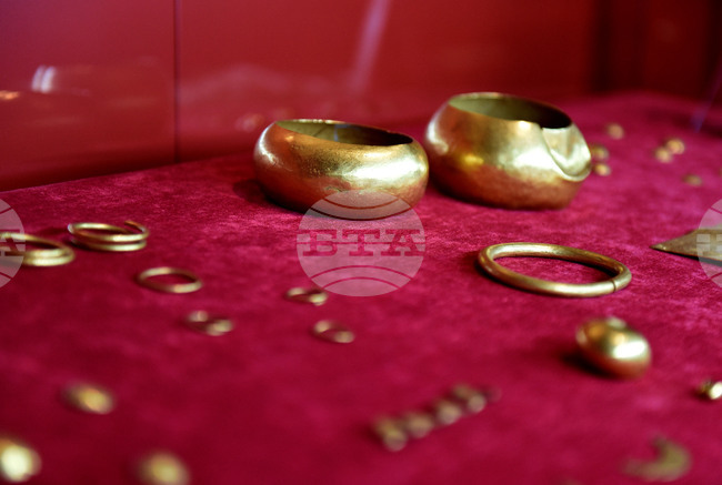 Находки от Варненския халколитен некропол ще бъдат показани в Букурещ