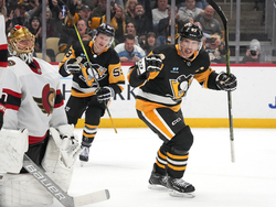 Senators Penguins Hockey