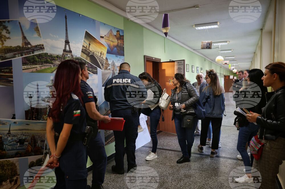 Бургас - местни избори - начало на изборния ден