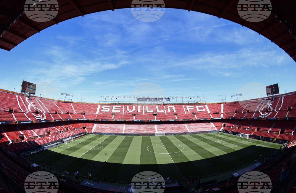Стадион „Рамон Санчес Писхуан“ на Севиля ще бъде частично затворен за следващите три мача