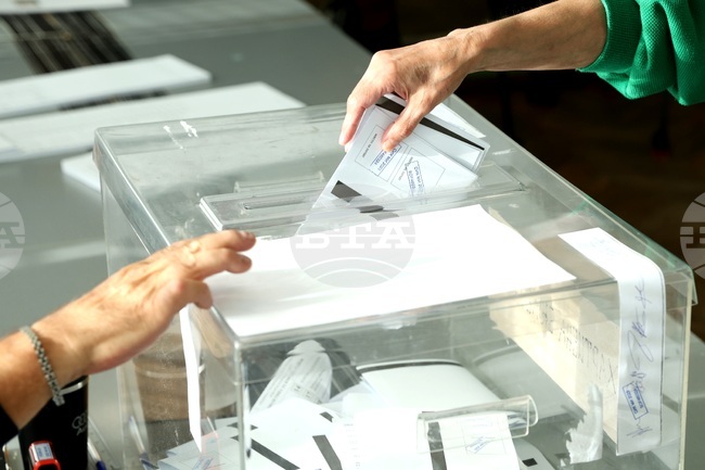 Около 30 процента е избирателната активност на частичните избори в село Ягнило, община Ветрино