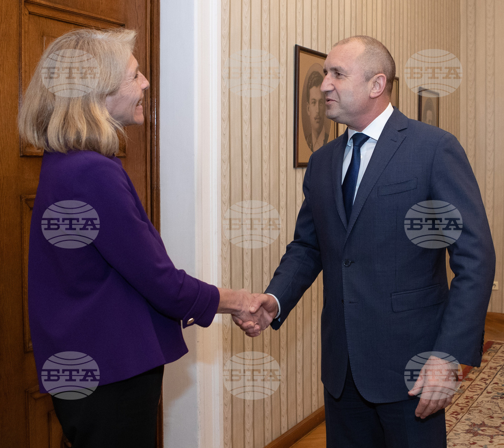 President Rumen Radev Holds Phone Talk with US Assistant Secretary of State Karen Donfried